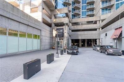 2313 - 400 W Peachtree Street Nw, Condo with 2 bedrooms, 2 bathrooms and null parking in Atlanta GA | Image 2