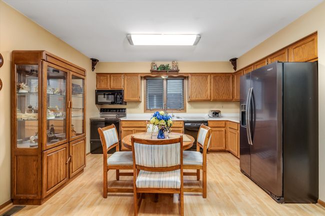 17047 Quarry St, House other with 3 bedrooms, 3 bathrooms and null parking in Riverview MI | Image 14
