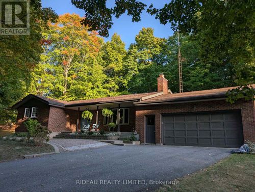 1445 Rickards Rd, Perth Road, ON, K0H2L0 | Card Image