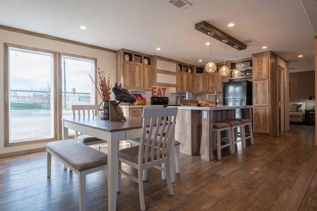 18105 County Rd, House other with 3 bedrooms, 2 bathrooms and null parking in Stanton TX | Image 10