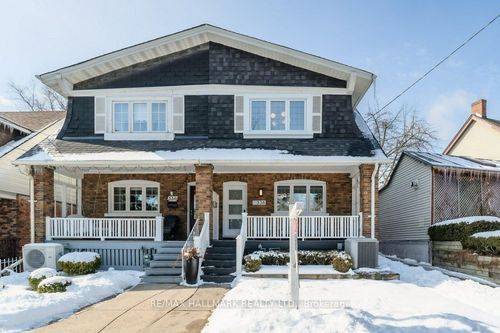 338 Kenilworth Ave, Toronto, ON, M4L3S8 | Card Image