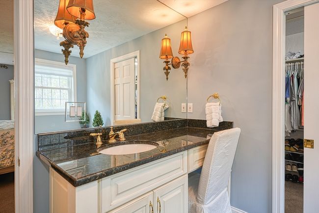 391 Concord Rd, House other with 4 bedrooms, 4 bathrooms and 6 parking in Marlborough MA | Image 24