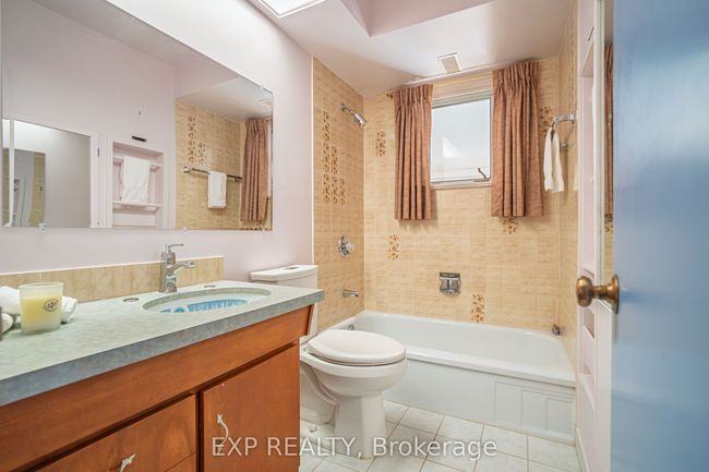 76 Cote Des Neiges Rd, House other with 2 bedrooms, 2 bathrooms and 2 parking in Nepean ON | Image 18