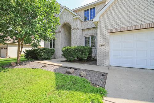 2601 87th Trl N, Brooklyn Park, MN, 55443-3742 | Card Image