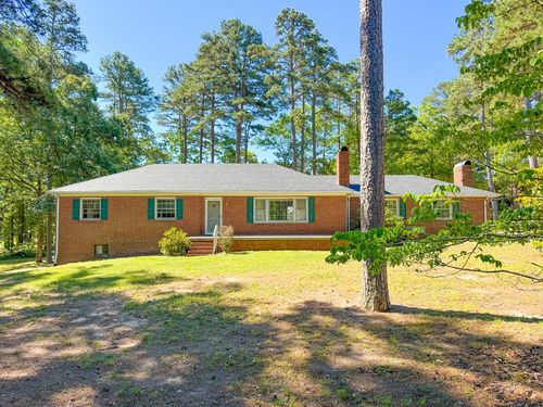 621 Melody Lane, Crewe, VA, 23930 | Card Image