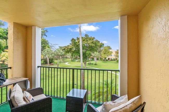 APT-206 - 127 Yacht Club Way, Condo with 2 bedrooms, 2 bathrooms and null parking in Hypoluxo FL | Image 20