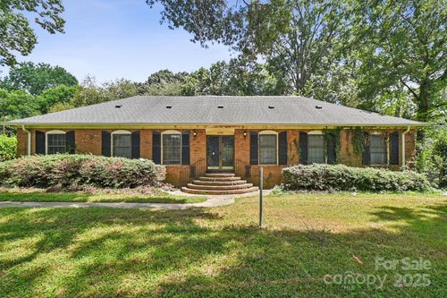 6130 Williams Rd, Charlotte, NC, 28215-3645 | Card Image