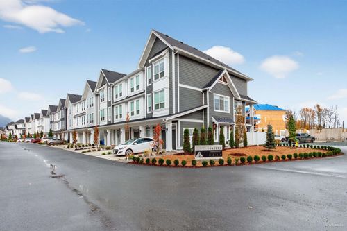 17-8200 Foxfern Rd, Chilliwack, BC, V2R0R1 | Card Image