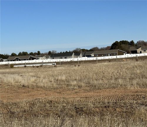 19 37th Ave, Chippewa Falls, WI, 54729 | Card Image