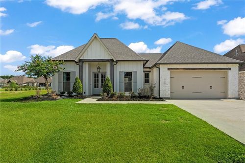 2005 Cypress Bend Ln, Madisonville, LA, 70447-3267 | Card Image