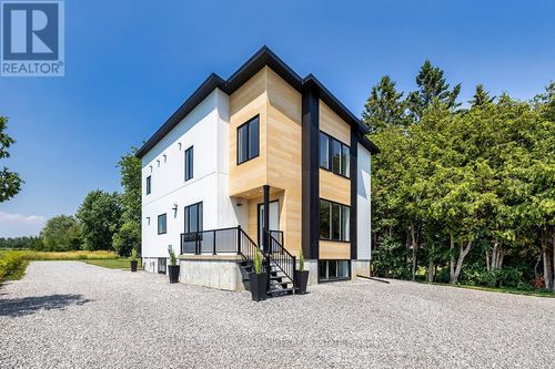 lower-2246 Highway 2, Bowmanville, ON, L1C6C3 | Card Image