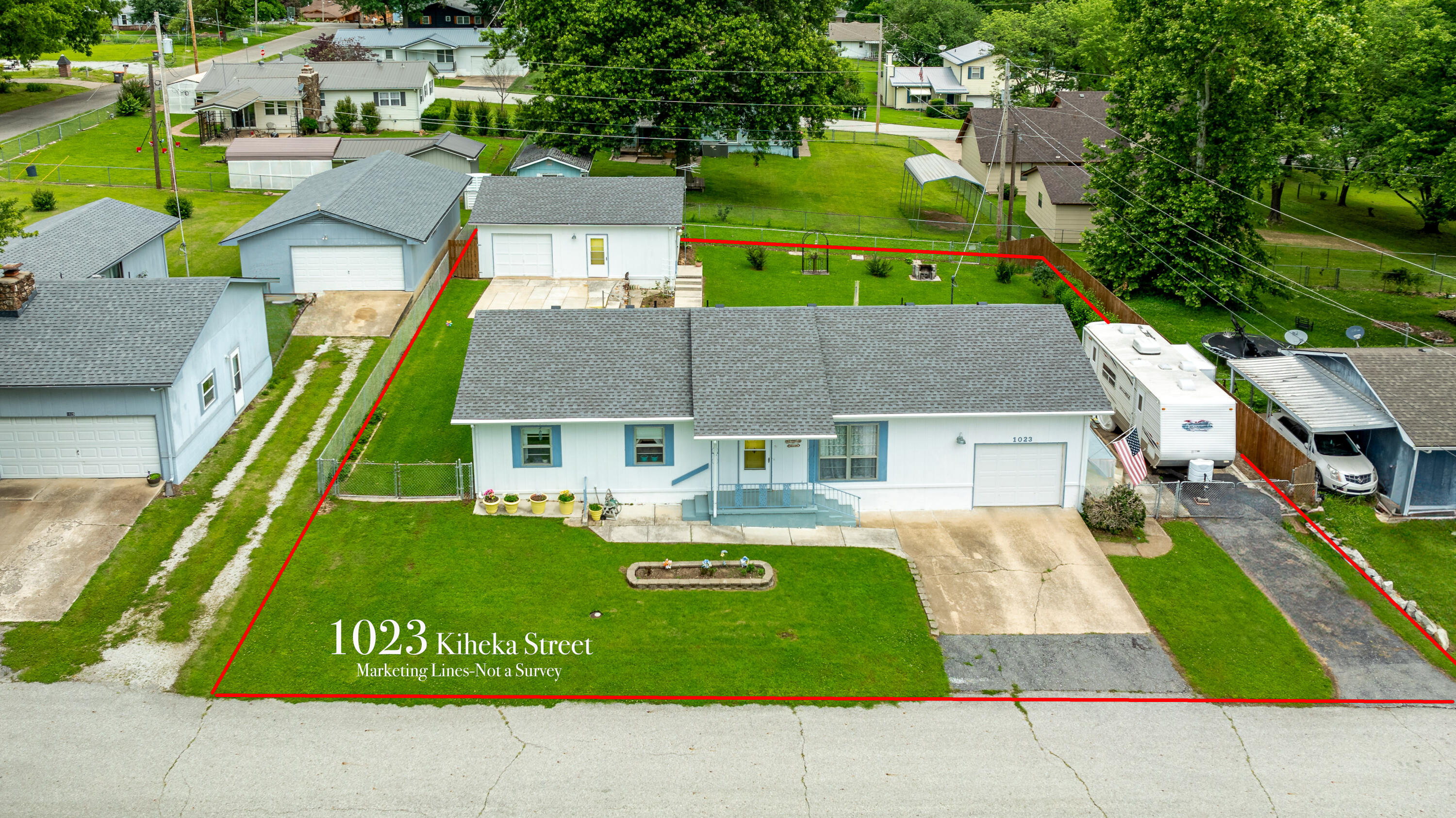 Kiheka St, Grove, OK 74344