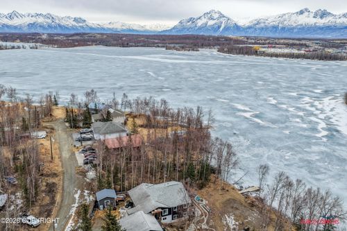 1220 E Lake Shore Avenue, Wasilla, AK, 99654 | Card Image
