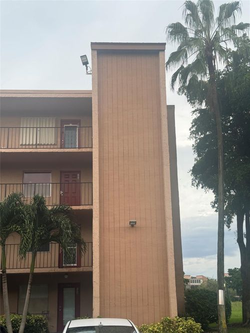 apt-308-7431 Nw 1st St, Margate, FL, 33063-7532 | Card Image
