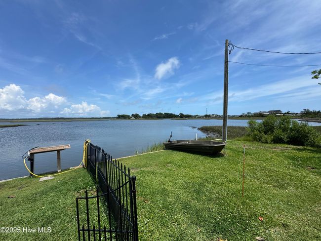 123 Cedar Point Blvd, House other with 3 bedrooms, 1 bathrooms and null parking in Cedar Point NC | Image 19
