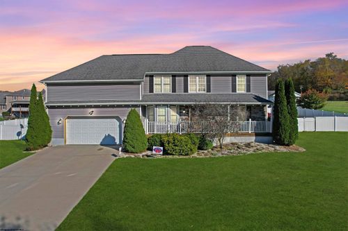 84 Allen Dr, Bruceton Mills, WV, 26525-7515 | Card Image