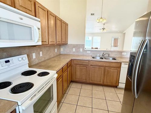 2821 Fennel Rd, Oklahoma City, OK, 73128-1036 | Card Image