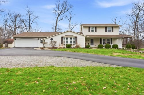 305 S Southwood Dr, Hartford City, IN, 47348-9515 | Card Image