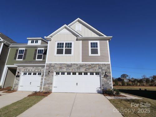 1014 Overbrook Pl, Wingate, NC, 28174-9602 | Card Image