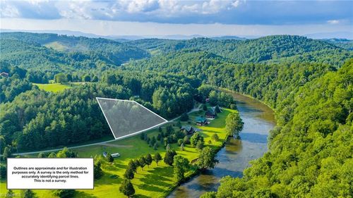 16 Bill Cooper Rd, Crumpler, NC, 28617 | Card Image