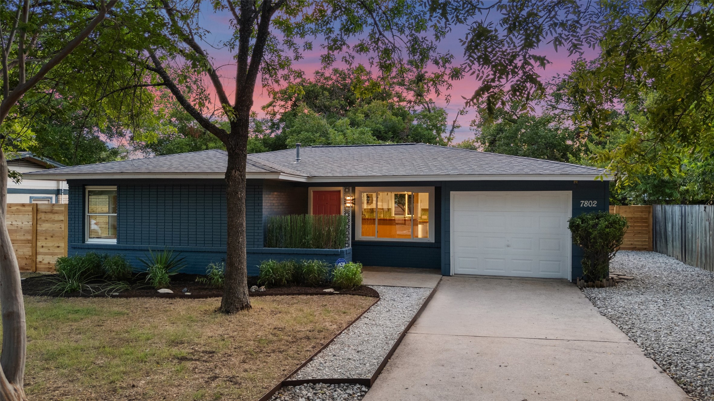 Gault St, Austin, TX 78757