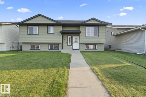 5001 54 Ave, Cold Lake, AB, T9M0B4 | Card Image