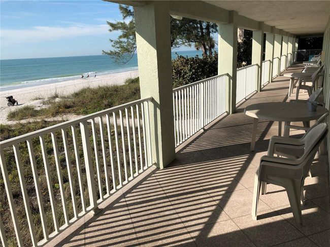 205 - 2310 Gulf Dr N, Condo with 2 bedrooms, 1 bathrooms and null parking in BRADENTON BEACH FL | Image 4