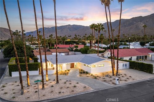 1975 E Mark Leslie Dr, Palm Springs, CA, 92264-8624 | Card Image