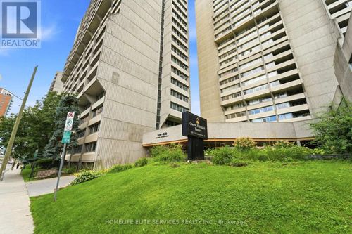 909-500 Laurier Avenue W, Ottawa, ON, K1R5E1 | Card Image