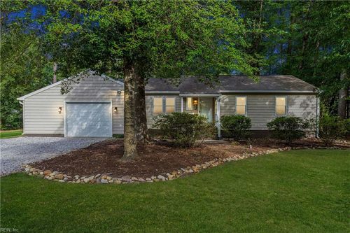 205 Wharf Row, Yorktown, VA, 23692-2220 | Card Image