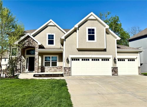 12765 N Imperial Dr, Platte City, MO, 64079-6500 | Card Image