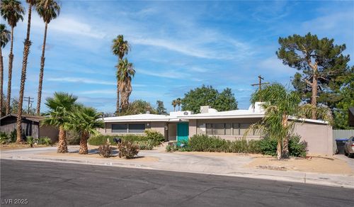 125 Rancho Vista Dr, Las Vegas, NV, 89106-3931 | Card Image