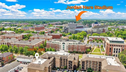 apt-132-402 W Magnolia Ave, Auburn, AL, 36832-7711 | Card Image