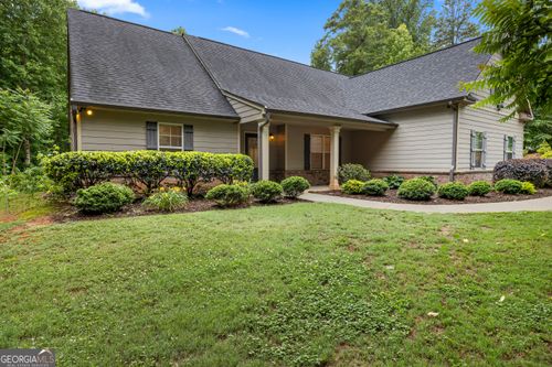 717 Oconee Ln, Commerce, GA, 30529-4198 | Card Image