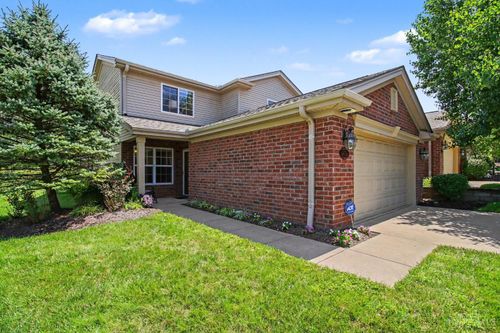 6976 Aspen Point Court, Green Twp, OH, 45247 | Card Image