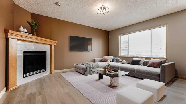412 Kincora Bay Nw, Home with 3 bedrooms, 2 bathrooms and 4 parking in Calgary AB | Image 4