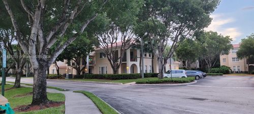 apt-205-2494 Centergate Dr, Miramar, FL, 33025-7281 | Card Image