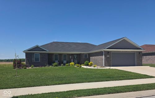1716 Bell Ford Dr W, Seymour, IN, 47274-7464 | Card Image