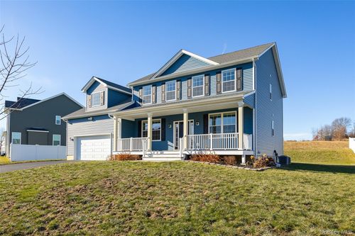 30 Kensington Ln, Poughkeepsie, NY, 12603-1225 | Card Image