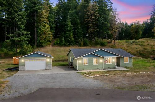 13202 Dravin Lane Se, Rainier, WA, 98576 | Card Image