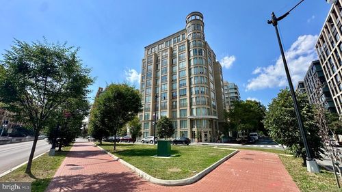 902-301 Massachusetts Ave Nw, WASHINGTON, DC, 20001-6605 | Card Image