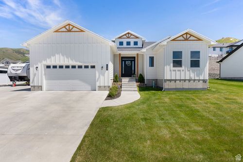 628 S 1080 E, Smithfield, UT, 84335-5106 | Card Image