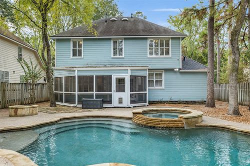 81 N Apple Springs Cir, The Woodlands, TX, 77382-5745 | Card Image