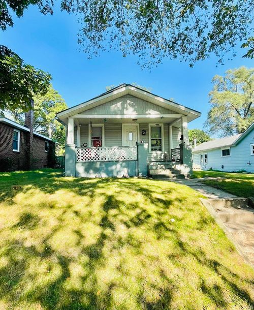 610 S 27th St, South Bend, IN, 46615-2212 | Card Image