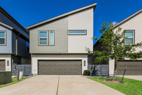 18322 W Centro Cir, Shenandoah, TX, 77385-5610 | Card Image