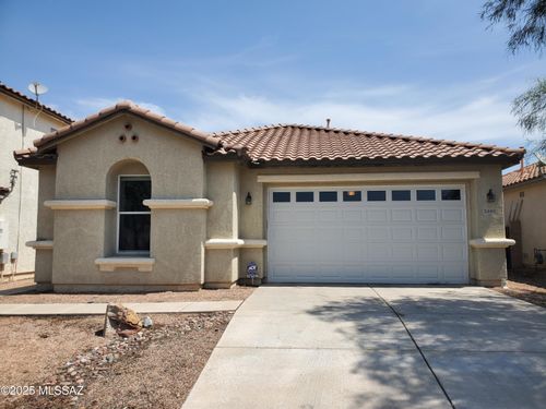 5001 E Chickweed Dr, Tucson, AZ, 85756-5277 | Card Image