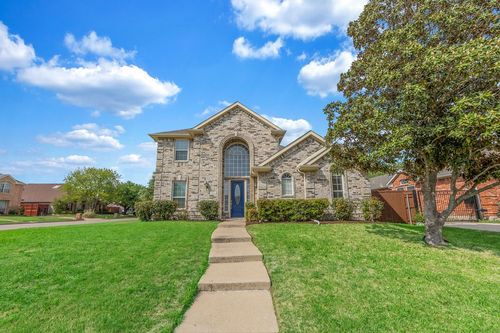 221 Woodlake Dr, Murphy, TX, 75094-3436 | Card Image