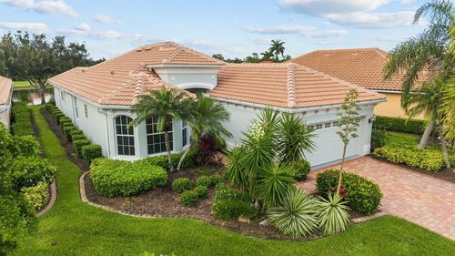 3927 Whispering Oaks Dr, North Port, FL, 34287-2381 | Card Image
