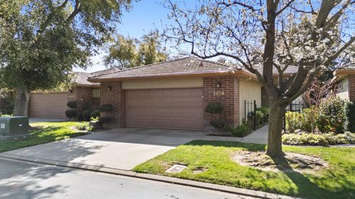 2438 Central Park Dr, Lodi, CA, 95242-3205 | Card Image