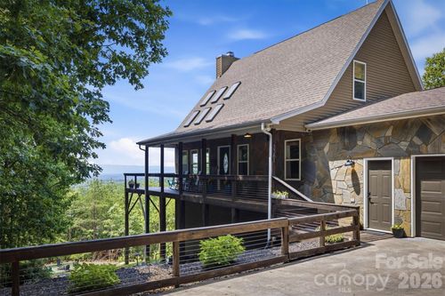 3381 Stones Throw Dr, Valdese, NC, 28690-8897 | Card Image